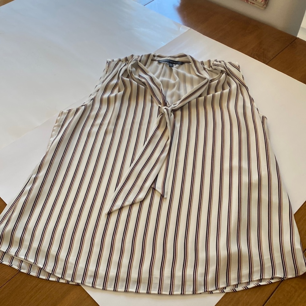 White House Black Market Sleeveless Blouse